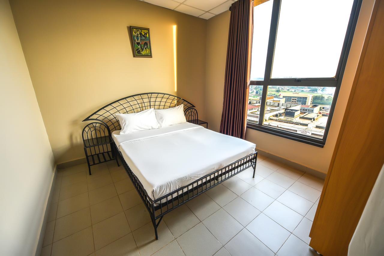 Kampala Boulevard Suites Exterior photo