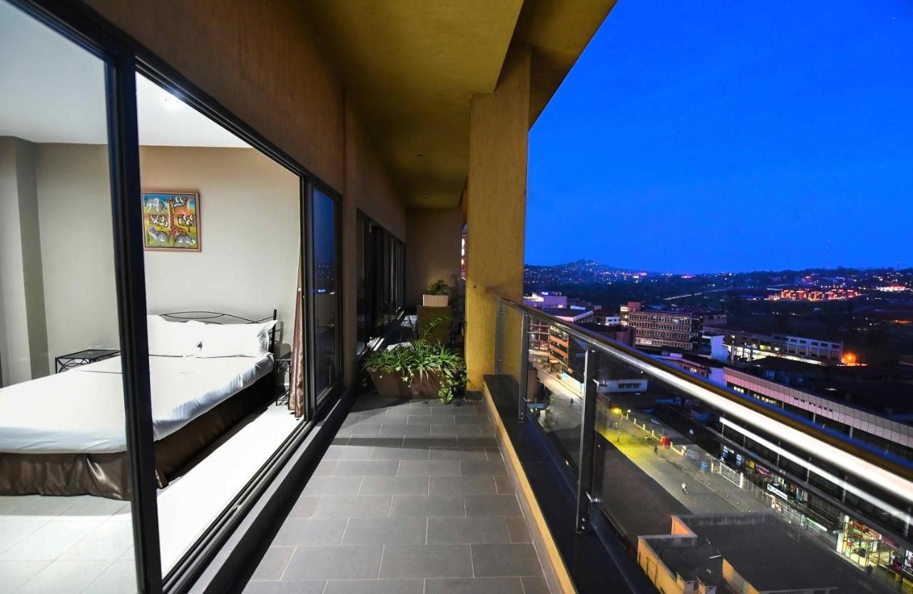 Kampala Boulevard Suites Exterior photo