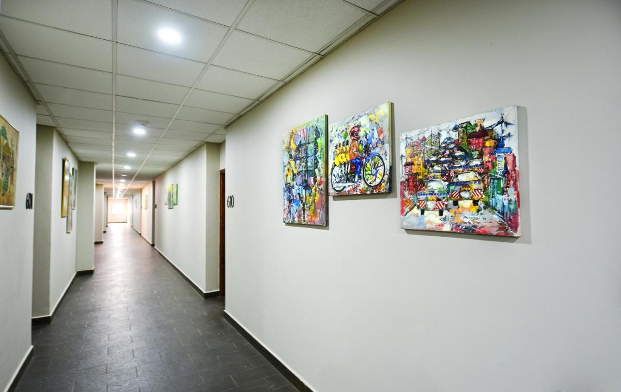 Kampala Boulevard Suites Exterior photo